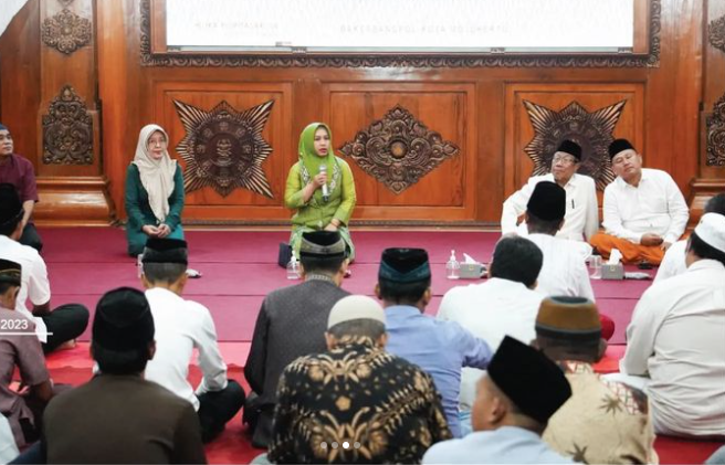 "Wali Kota Mojokerto Terus Pererat Hubungan dengan Masyarakat dalam Menjalin Kerjasama untuk Kemajuan Kota"