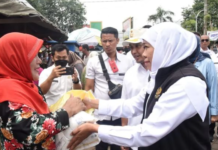Gubernur Jawa Timur dan Perum Bulog Berikan Kebahagiaan bagi Masyarakat Jelang Ramadhan dan Lebaran