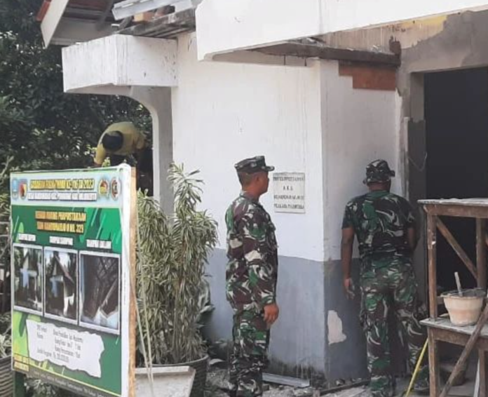 "TMMD Ke-116 Kodim 0815/Mojokerto: Semangat Tak Kenal Lelah Renovasi Gedung SDN Randuharjo 2"