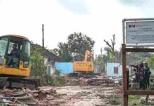 Demi Meningkatan Fasilitas Pelayanan bagi Pelanggan, PT KAI Daop 7 Madiun Melaksanakan Penertiban Pada Sejumlah Rumah Perusahaan (RPR)