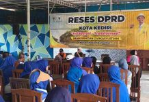 KOLABORASI & TRANSFORMASI: Reses IMAM WIHDAN ZARKASYI Bareng 150 Lansia, Hidupkan Semangat Sehat di GOR Joyoboyo