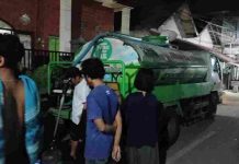 Dampak Meluas, Droping Air Diglontor Hingga Malam Akibat Air PDAM Mati Berjam Jam