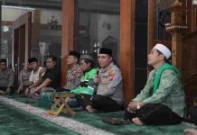 Polres Blitar Gelar Doa Bersama Komunitas Ojol, Perkuat Sinergitas dan Kebersamaan