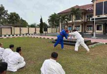 Perkuat Kemampuan dan Kesiapsiagaan, Personel Polres Blitar Jalani Latihan Beladiri