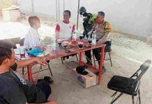 Diduga Gunakan Terop “Inventaris RT” Tutup Akses Jalan ke Makam Semanding Campurejo, Proyek MERATA Terancam Molor