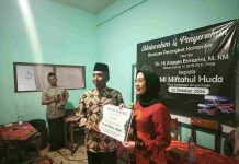 Songsong Digitalisasi Pendidikan, Anggota DPR RI Anggia Erma Rini Salurkan Bantuan 20 Unit Komputer Lengkap ke Yayasan Miftahul Huda Kediri
