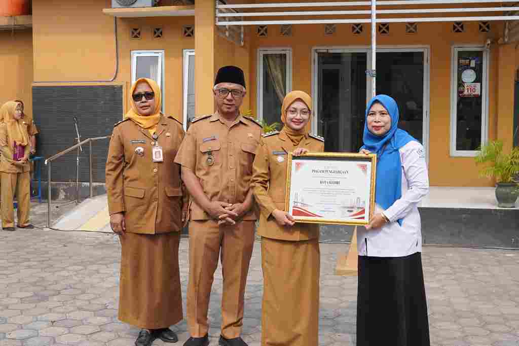 Dari 38 Daerah di Jatim, Kota Kediri Raih Penghargaan BPJS Kesehatan 2026, Cakupan Kepesertaan JKN Tembus 99 Persen